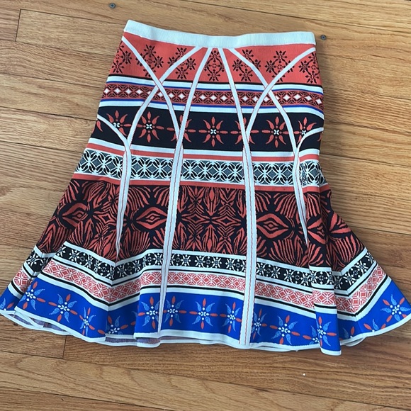 Diane von Furstenburg printed skirt - Picture 2 of 4